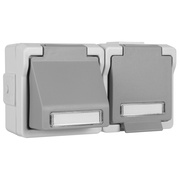 Datendose,<BR>f�r 1+2 Universal-Module<BR>und Schutzkontaktsteckdose<BR>mit Klappdeckel